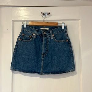 Levi’s Mini Skirt